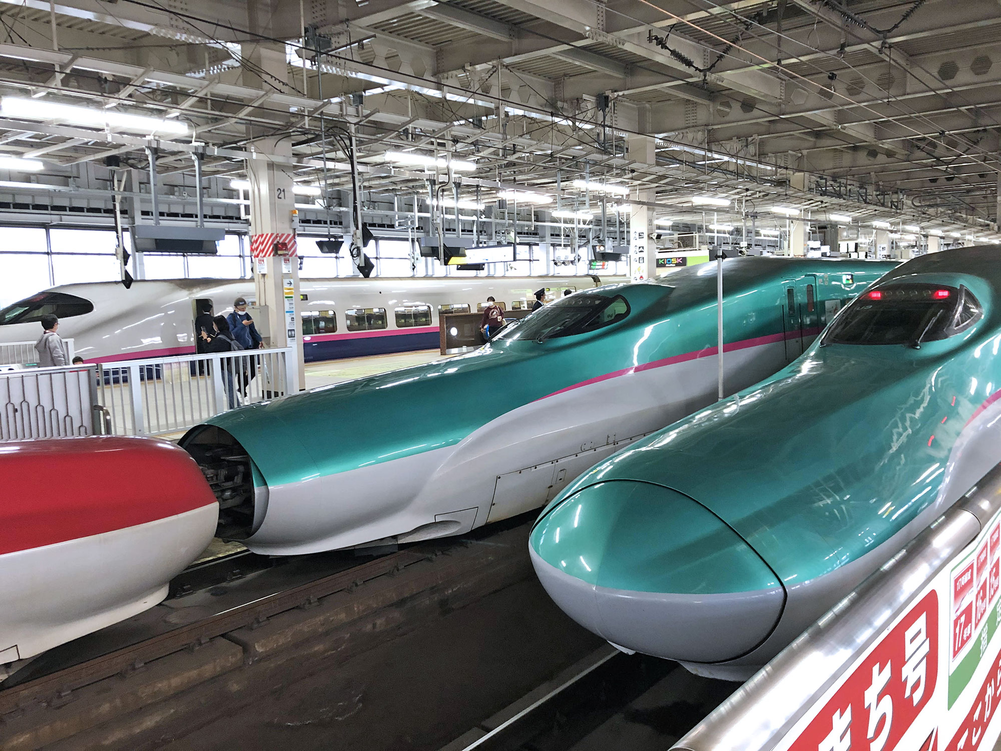 大宮駅に集まる新幹線