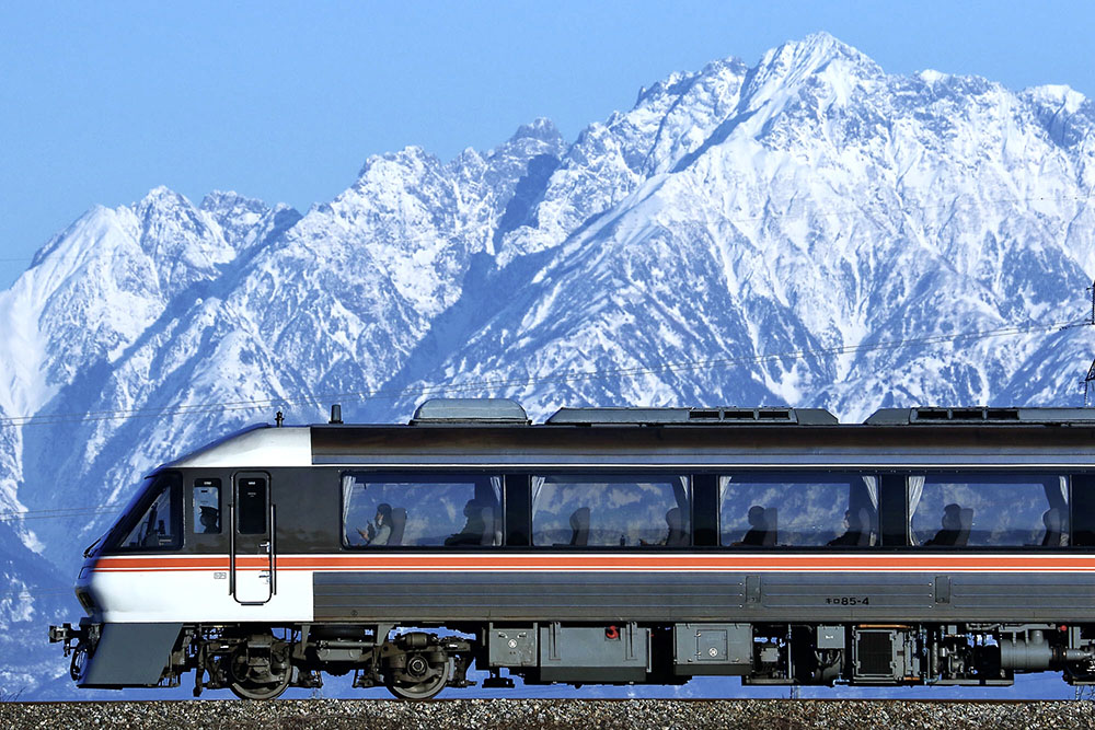 絶景の立山連峰