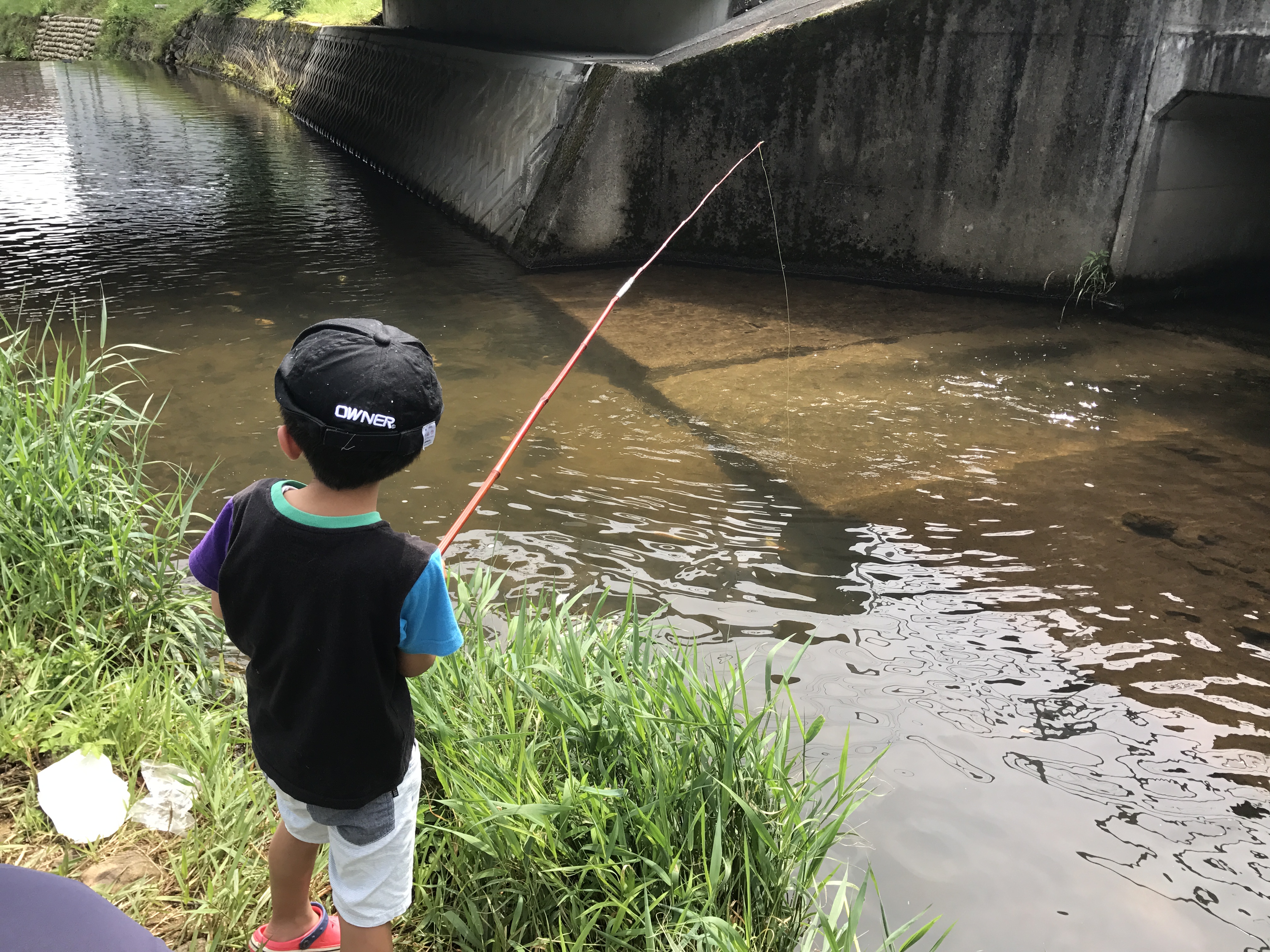 魚釣り　男の子